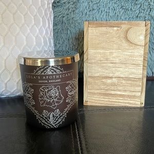 New w/ packaging Lola’s Apothecary Delicate Romance Candle